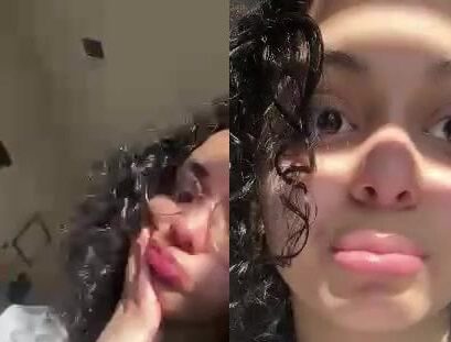 بنت جسمها كيرفي نار تفشخ كسها سكس دعك نودز مصري